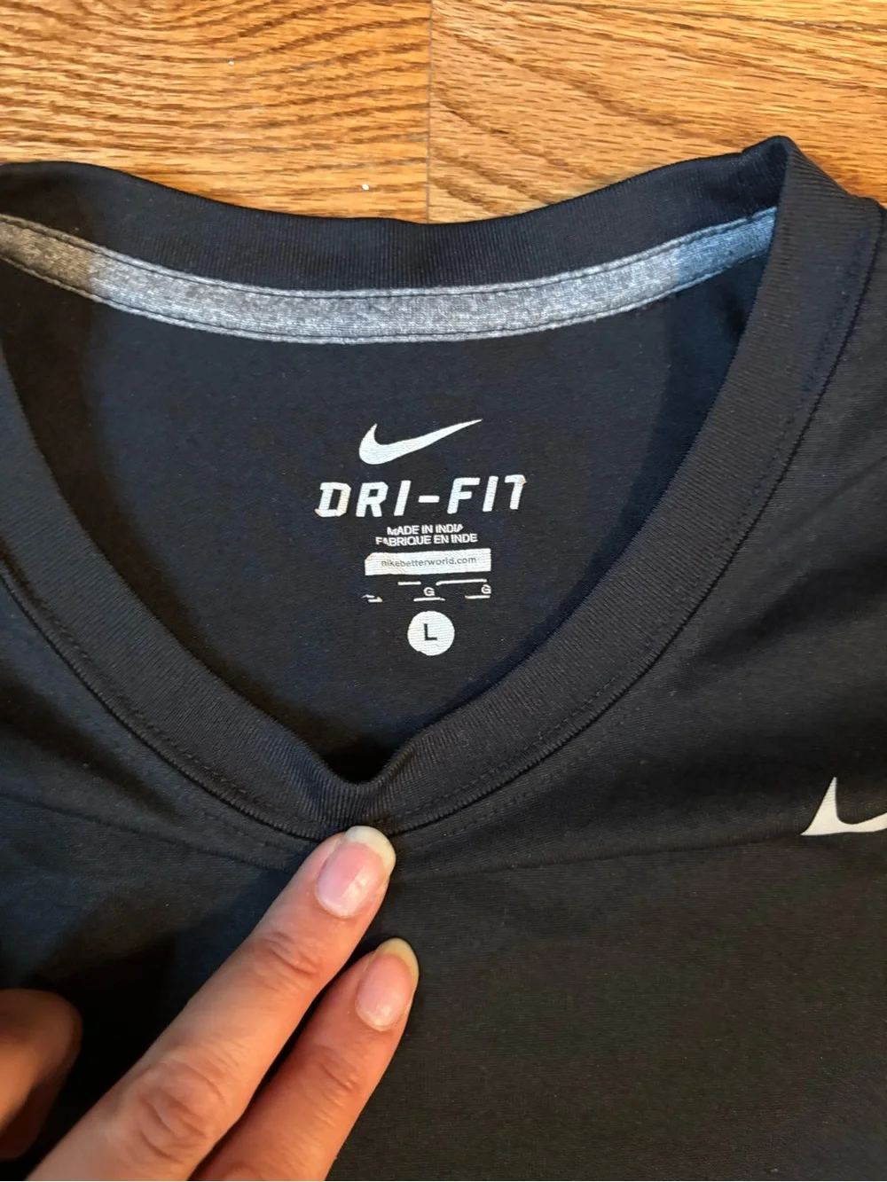 Nike Dri-FIT Black Short Sleeve Performance Athletic Shirt Size Large
